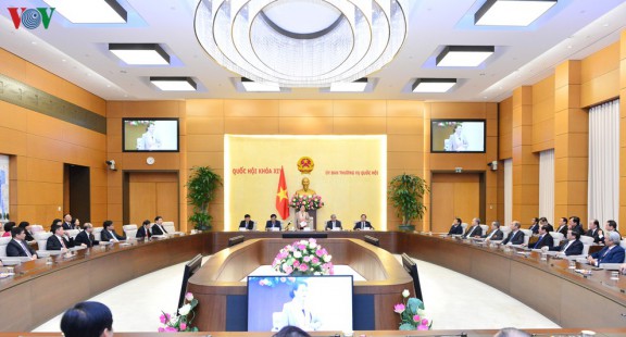 Chủ tịch Quốc hội gặp mặt các trí thức khoa học và công nghệ tiêu biểu