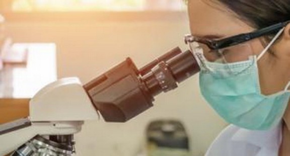 Trung Quốc đẩy nhanh thử nghiệm lâm sàng các loại thuốc chống nCoV