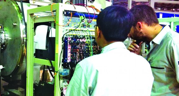 Thí nghiệm trên hạt nhân giàu neutron SE- 92,94 : Mở ra các nghiên cứu về trạng thái đồng phân của hạt nhân biến dạng không bền