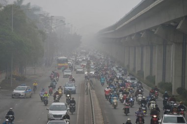 Phó Thủ tướng yêu cầu Hà Nội và TP HCM đánh giá toàn diện chất lượng không khí