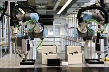 Sử dụng robot để kiểm soát chất lượng sản phẩm