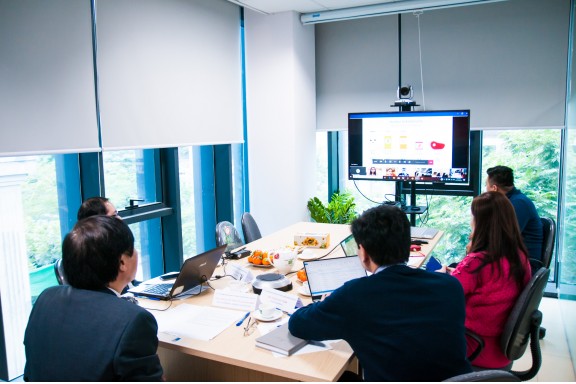 VinaLAB thảo luận trực tuyến với diễn giả các nước tại Diễn đàn Kỹ thuật châu Á JASIS 2020
