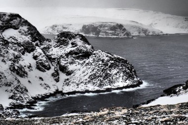 Băng vĩnh cửu quanh Bắc Cực thải 140 triệu tấn CO2 mỗi năm