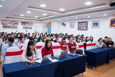 VinaCert tổ chức hội nghị lấy ý kiến cử tri nơi công tác với người ứng cử HĐND quận Hoàng Mai
