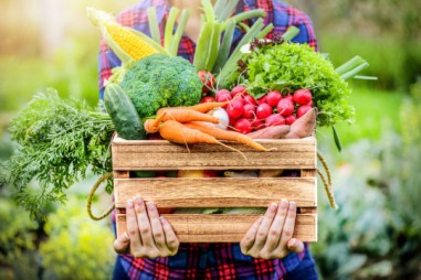 Ăn nhiều thực phẩm thực vật có thể làm giảm nguy cơ mắc bệnh tim ở thanh niên, phụ nữ lớn tuổi