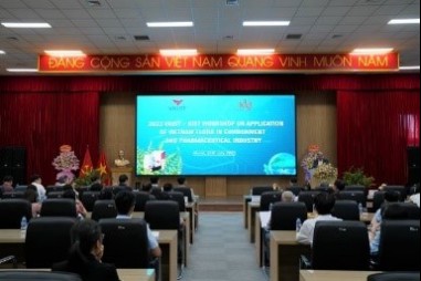 Nghiên cứu ứng dụng tài nguyên thực vật Việt Nam trong công nghệ môi trường và dược mỹ phẩm