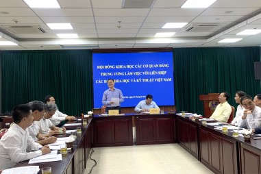 Tăng cường các hoạt động phối hợp giữa Liên hiệp Hội Việt Nam và Hội đồng Khoa học các cơ quan Đảng Trung ương