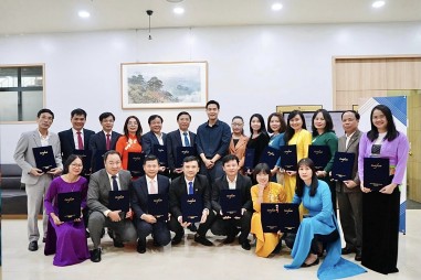 Bế giảng Chương trình tập huấn về truyền thông chính sách của KOICA năm 2023 tại Hàn Quốc