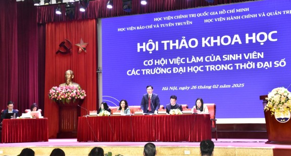 “Cơ hội việc làm của sinh viên các trường đại học trong thời đại số”