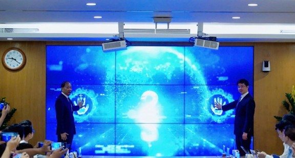Phát động Giải thưởng “Sản phẩm công nghệ số Make in Viet Nam” 2025